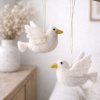 Závěsná plstěná holubice Glory mood