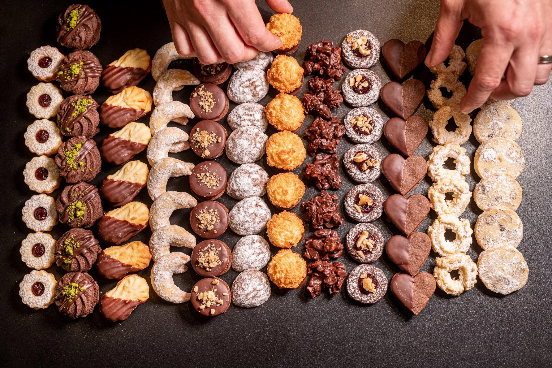 Mlsání pro opozdilce. Kam pro to nejlepší cukroví na poslední chvíli?