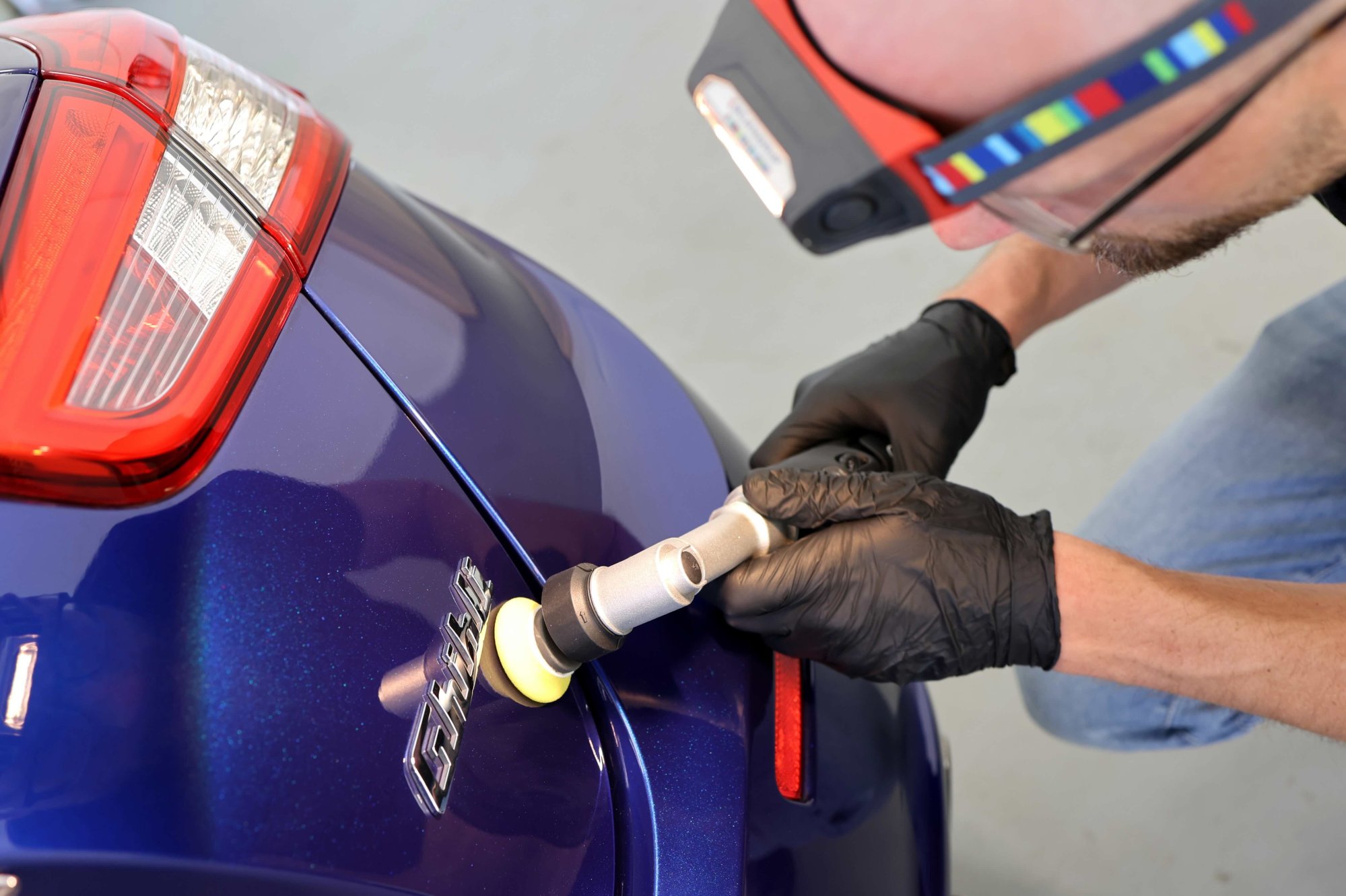 Renovace laku, strojní leštění a korekce laku