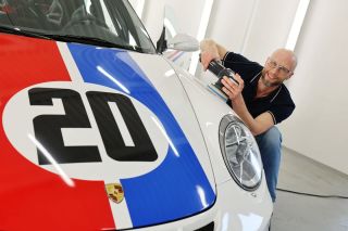 911 GT3 ✨ Připraveno dělat první dojem. A ten musí být dokonalý. Porsche 911 GT3 je samo o sobě zážitek. Ale ještě než se...