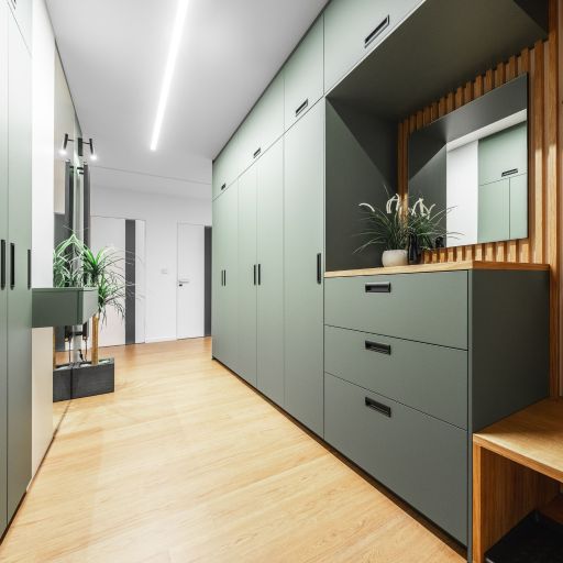 Realizace interiéru bytu Brno Žabovřesky - předsíň