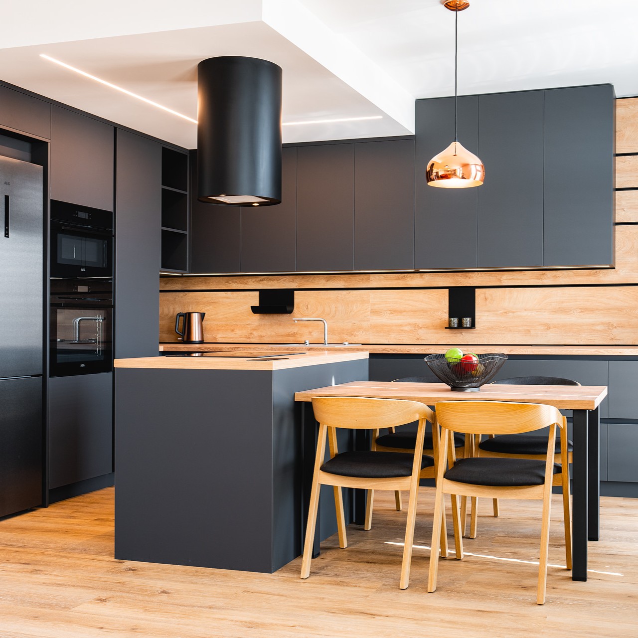 Realizace kuchyně a interiéru v mezonetu ul. Trnitá, Brno
