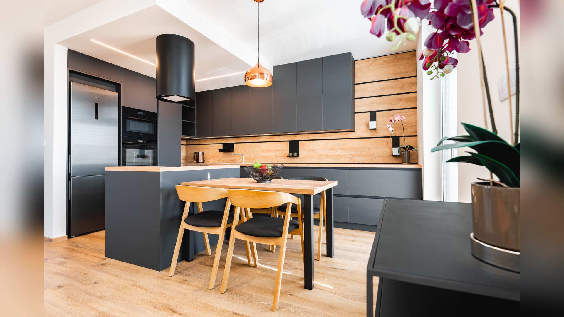 Realizace kuchyně a interiéru v mezonetu ul. Trnitá, Brno