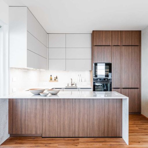 Realizace interiéru a kuchyně v bytě v komplexu Allrisk Meridiem v Brně