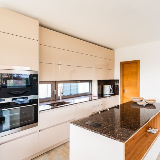 Realizace kuchyně v rodinném domě v Troubsku, Brno