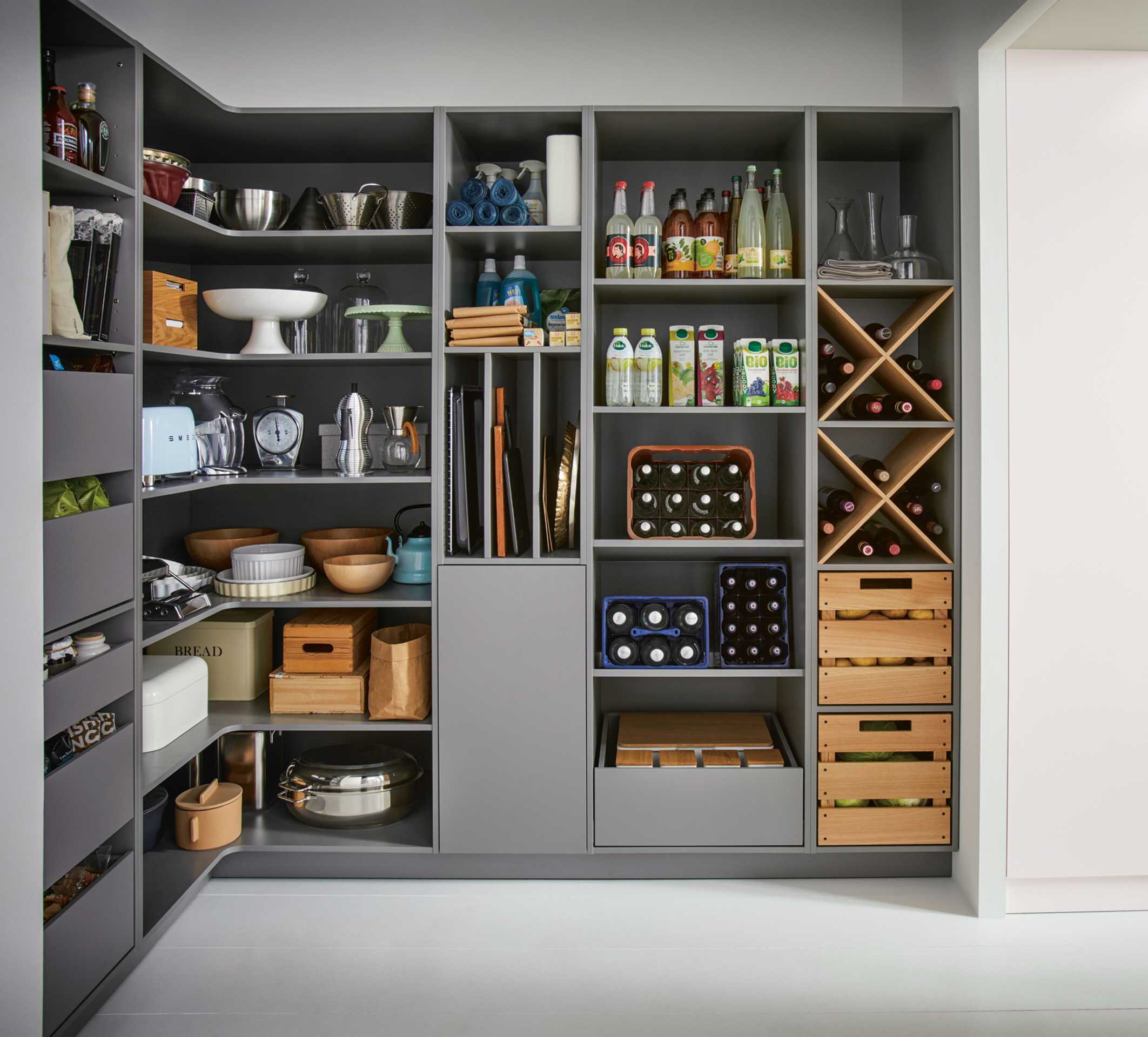 sestava skříněk do spíže