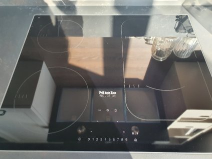 Indukční varná deska Miele KM 6323
