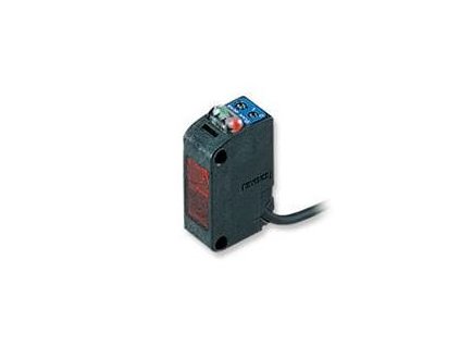 Reflexní senzor PZ2-42P Keyence, IP67, pro transparentní i neprůhledné objekty