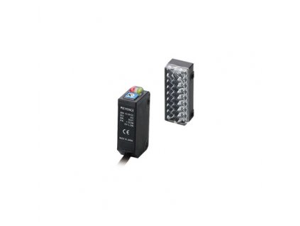 Keyence PZ-M62P – retro-reflexní senzor s dosahm 1,5 m, výstup PNP