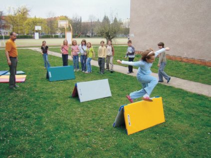 Jipast sada zineniek pre modernu vyucbu v prirode a horske skoly 1