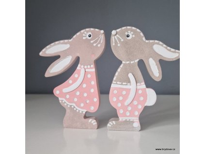 Dva králíci světle hnědí