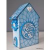 Domek modrobílý, krakelovaný