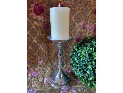 svícen kovový stříbrný