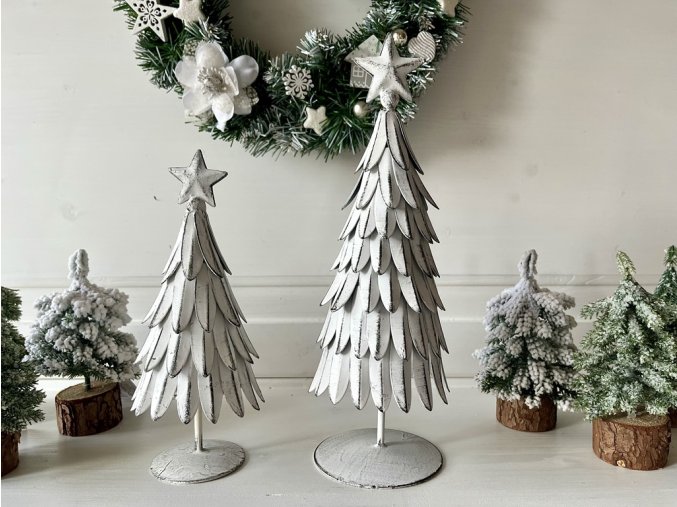 Dekorace kovový stromek s patinou