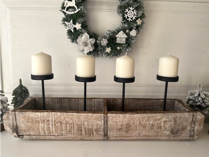 Rustikální dřevěný adventní svícen 2