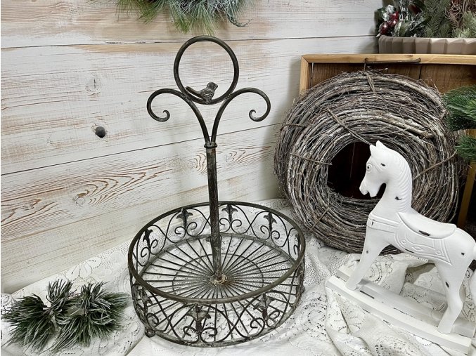 Šedý dekorativní kovový podnos 1