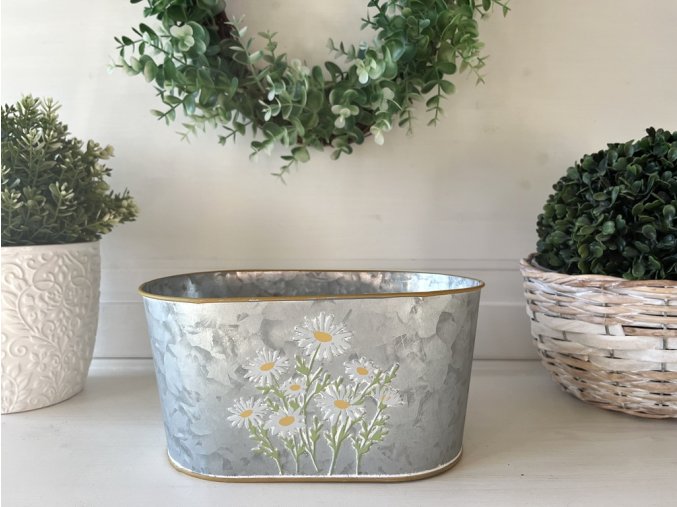 Plechová nádoba s kopretinami