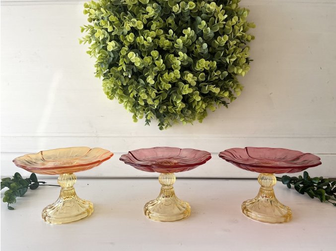 Skleněné etažéry 3