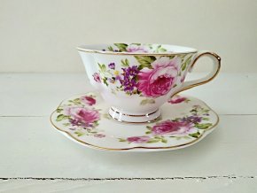 Kvetovany porcelanovy salek s podsalkem