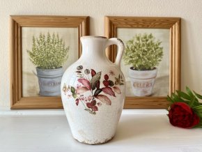 Krémová baňatá váza s ouškem a květy Florac 1