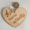 Dřevěné srdce 12 cm s věnováním Báječná učitelka + noty