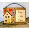 Závěsná dřevěná cedulka domeček