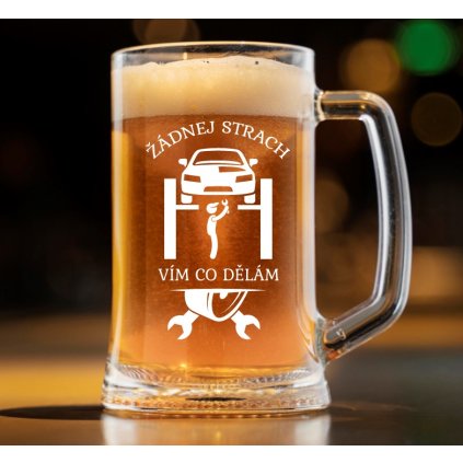 Pivní půllitr pro automechanika VÍM CO DELÁM