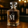 Luxusní ručně broušená karafa na whisky s monogramem Mayfair 800 ml