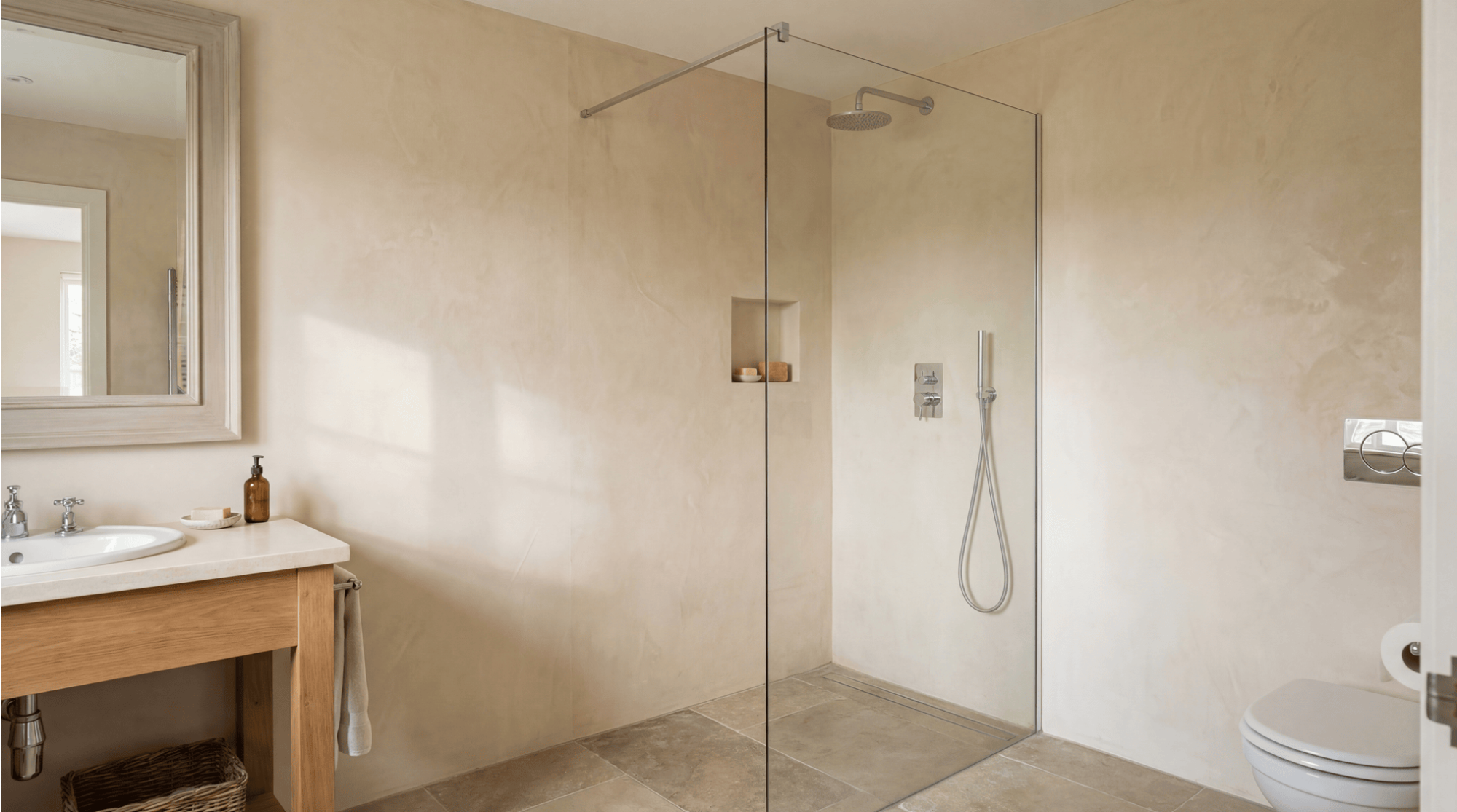 Betonová stěrka do sprchového koutu: moderní a odolné řešení