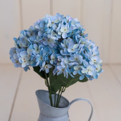 cee3bbae d9c2 4b9f b3b0 e1b6b3609190