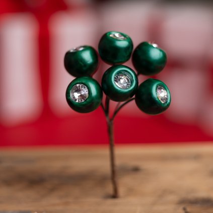 09e93bf3 42aa 411e 8f77 845b714d0065