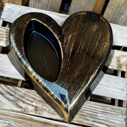 f64fc3f3 68c3 49f6 b8d8 a23c1f5c3d34