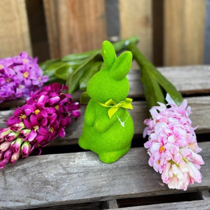 121e4afe 61b7 4c44 a769 7908019aee5a