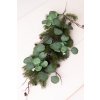 Zelený 3D strapec so šiškami a eukalyptom 70cm