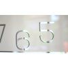 8560 5 moderne nastenne hodiny digit biele 50cm