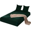 Prostěradlo s gumičkou mikroplyš PRZG 01 v tmavě zelené barvě 1