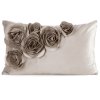 375422 obliecka na vankus s roses aplikaciou ruzi 30x50cm bezova