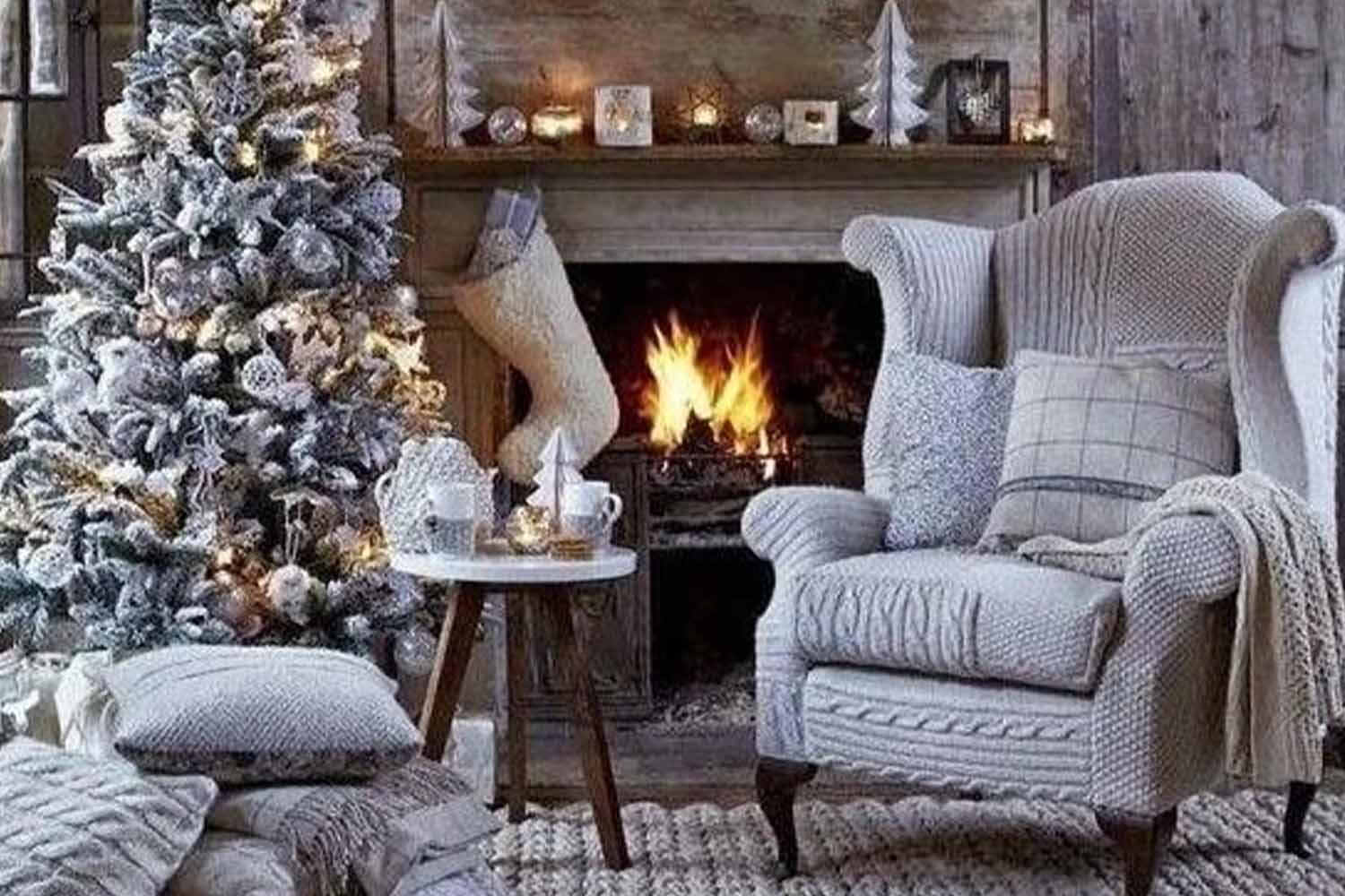 Ako vybrať umelý vianočný stromček – výhody, materiály a tipy na montáž