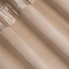 Luxusný zamatový záves so strapcami v béžovej farbe