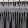 Zamatový záves ESTEL zdobený reliéfnym vzorom - grafitový