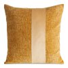 Ženilková obliečka na vankúš so zamatovým prúžkom CARLA - medovozlatá