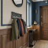 Drevený nástenný vešiak HOME – čierny 1
