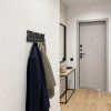 Drevený nástenný vešiak HOME – čierny 5