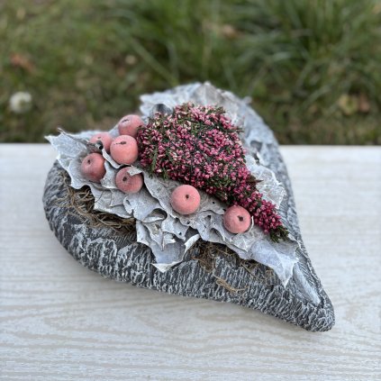 Betonové srdíčko kód: HR 5