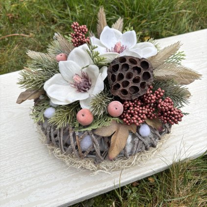 Dekorace s Magnolií kód: VAN 53