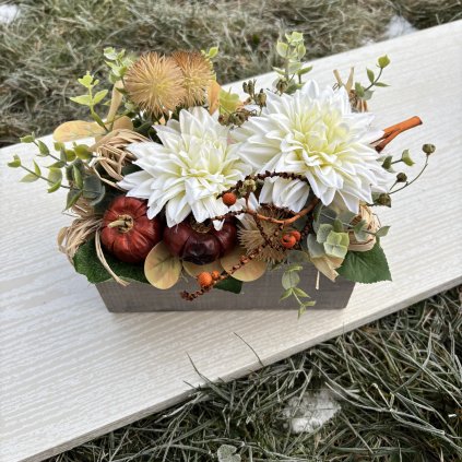 Dekorace s Jiřinami kód: POD 19