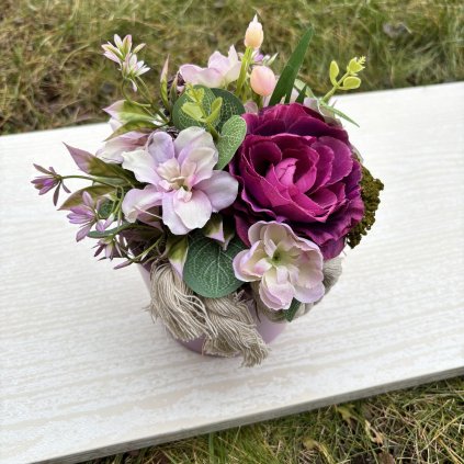 Dekorace s květy Delphinia kód: CE 25