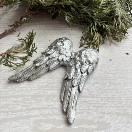 Andělská křídla stříbrná 7x10 cm