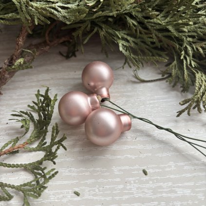 Baňka sklo na drátku 2cm