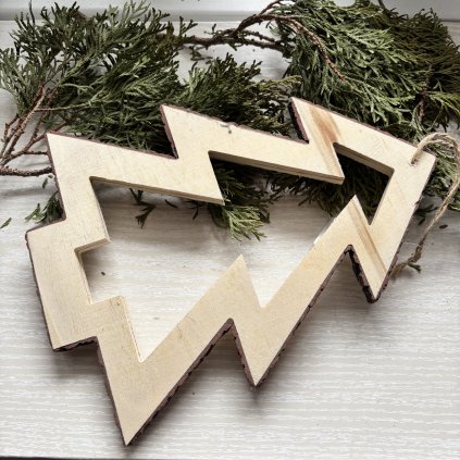 Stromek dřevo 17 H8 037